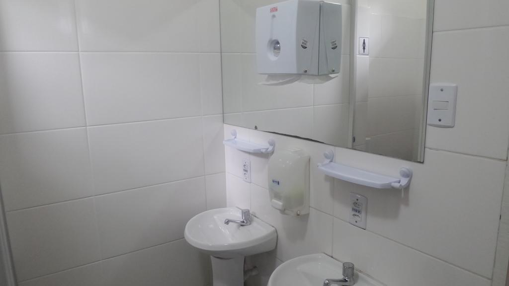 Solar63 Hostel Порту Алегри Екстериор снимка