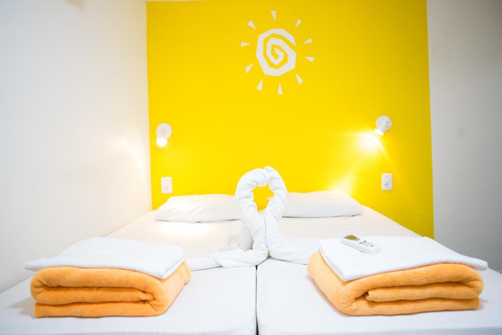 Solar63 Hostel Порту Алегри Екстериор снимка
