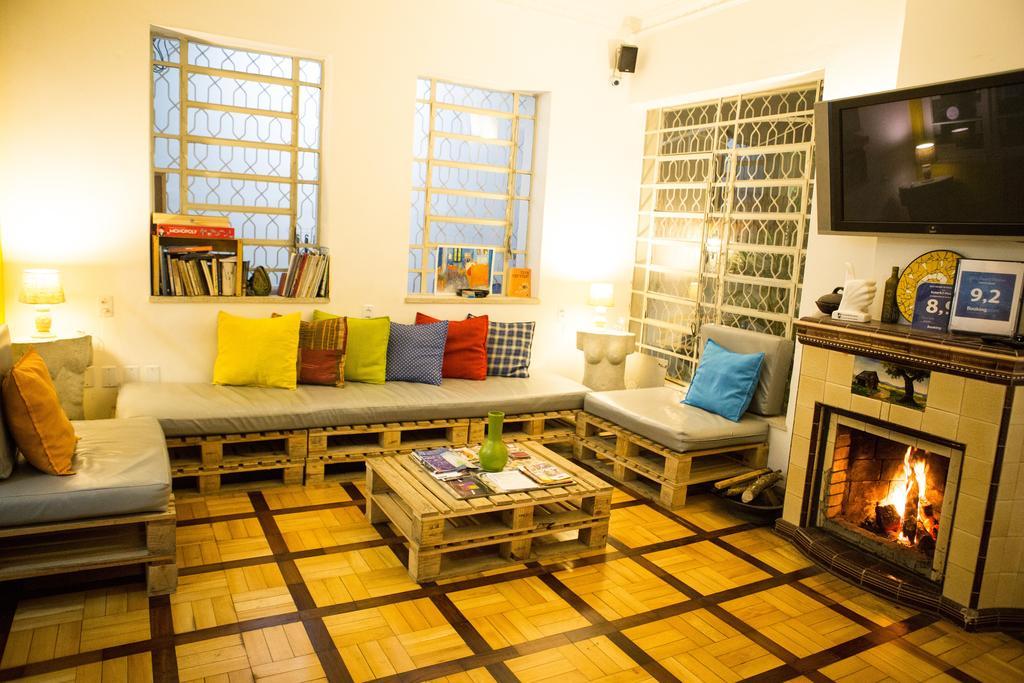 Solar63 Hostel Порту Алегри Екстериор снимка